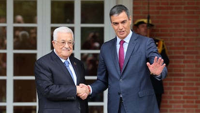 Pedro Sánchez and Mahmud Abbas