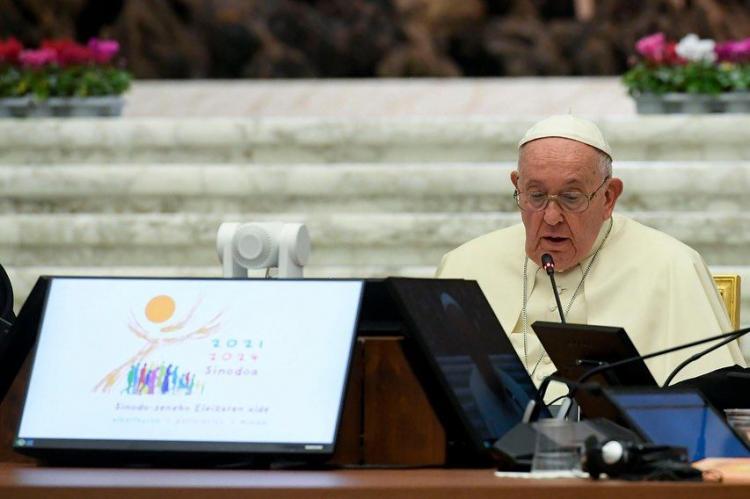 Synod 2024: the Pope encouraged a new relationship between the hierarchy and the laity